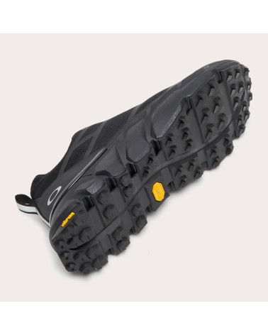 Oakley Light Breath: Sneakers Nere da Corsa | Acquista Online